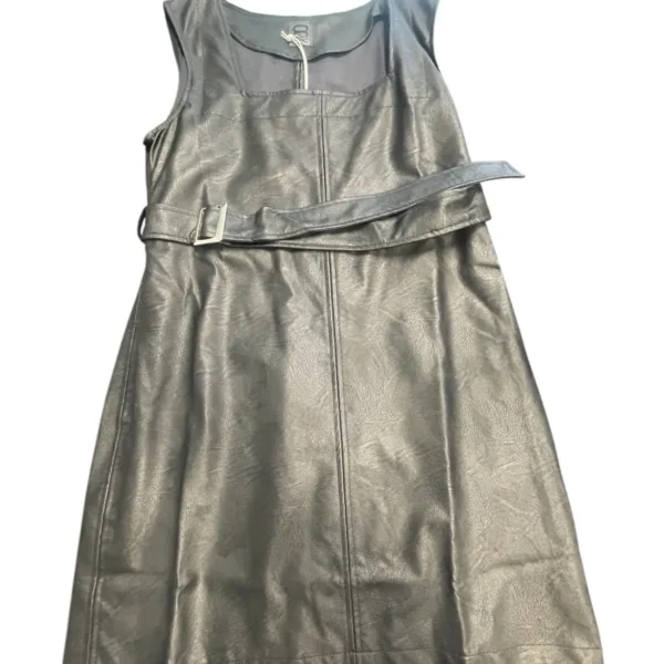 Nahast kleit, suurus 38