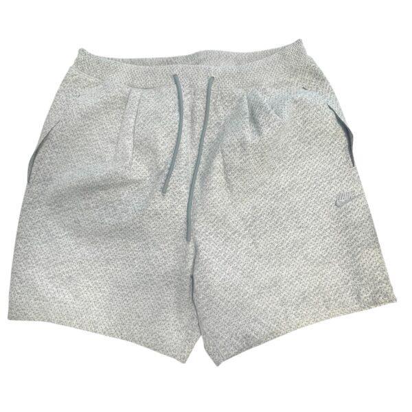 Nike lühikesed püksid, suurus M